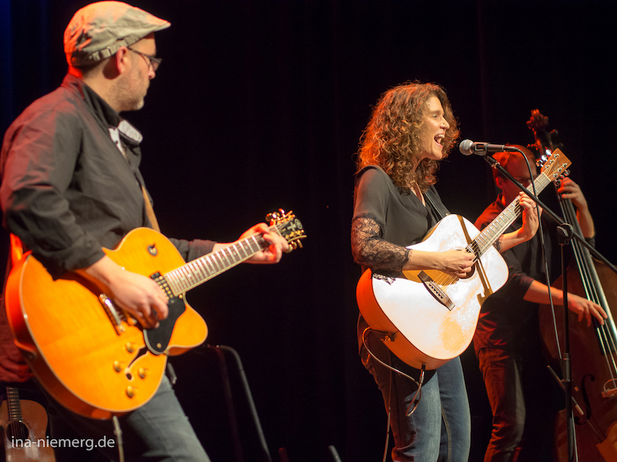 Olaf meike and André live in concert